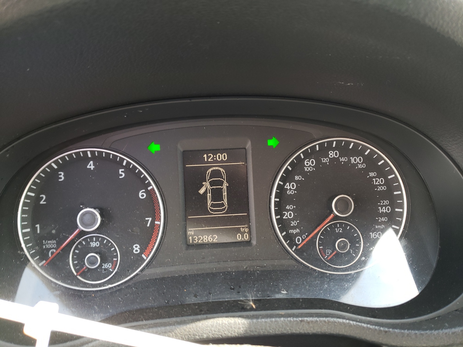 1VWBP7A37DC058372 2013 Volkswagen Passat Se