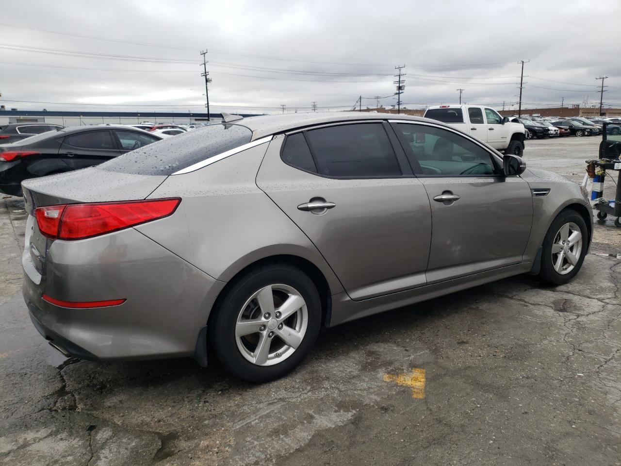 2015 Kia Optima Lx VIN: 5XXGM4A74FG506900 Lot: 41311354