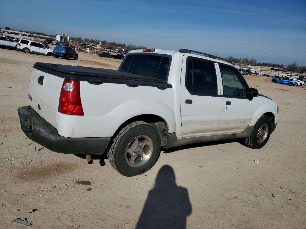 2005 Ford Explorer - Image 3