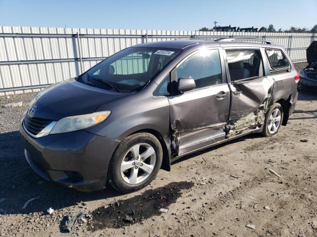 2011 Toyota Sienna 