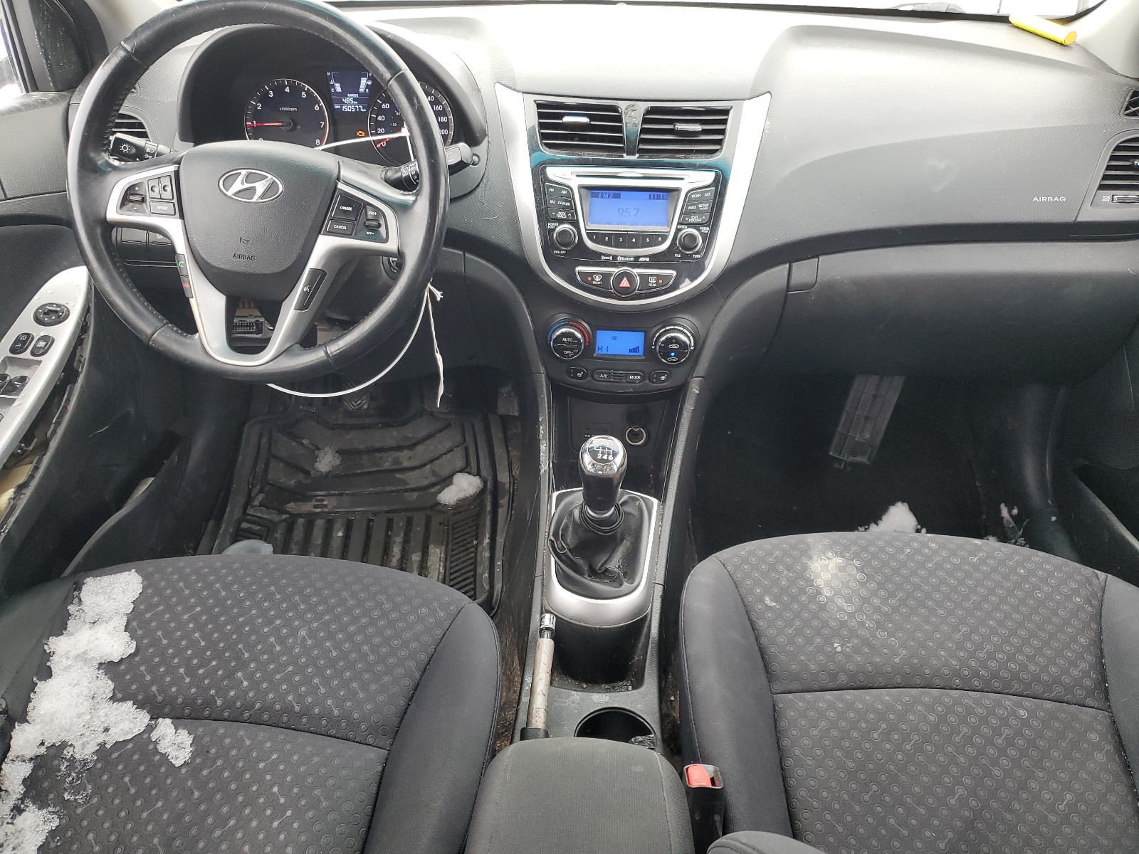 KMHCU5AEXDU120892 2013 Hyundai Accent Gls