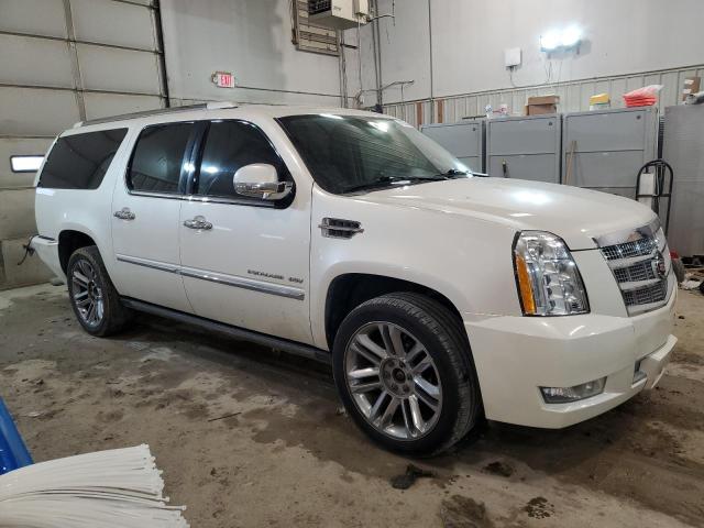  CADILLAC ESCALADE 2012 Белый