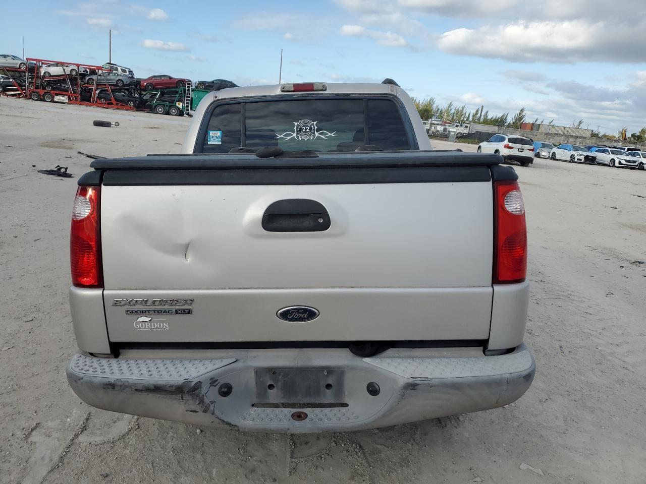 2005 Ford Explorer Sport Trac VIN: 1FMZU67K35UA38968 Lot: 40671994