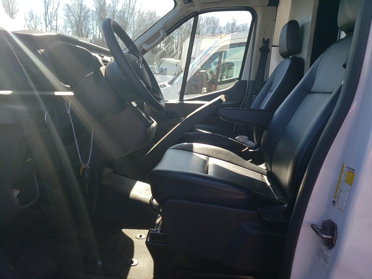 2023 Ford Transit - Image 7