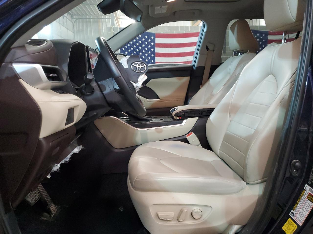 2021 Toyota Highlander Hybrid Xle VIN: 5TDGBRCH3MS067032 Lot: 44396004