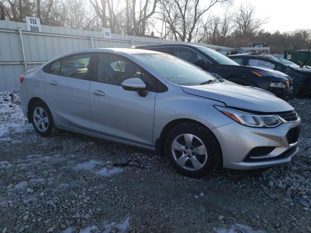  CHEVROLET CRUZE 2018 Srebrny