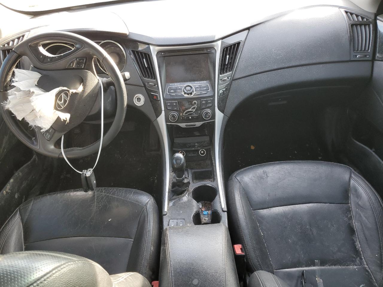 2012 Hyundai Sonata - Image 8
