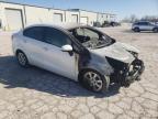2016 Kia Rio Lx zu verkaufen in Kansas City, KS - Burn