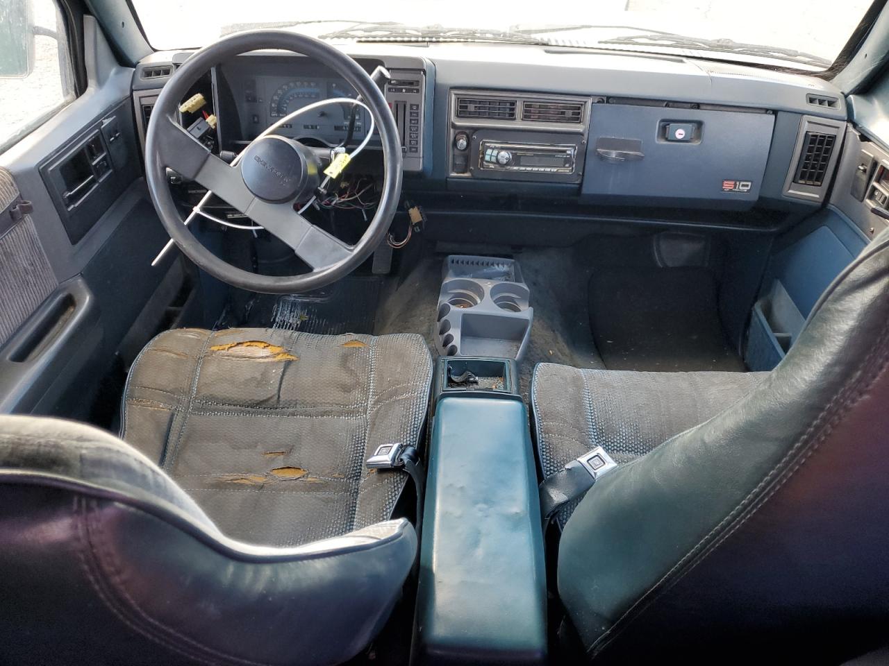 1989 Chevrolet Blazer S10 VIN: 1GNCS18Z8K8149381 Lot: 41138414