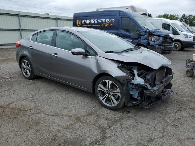 Sedans KIA FORTE 2015 Srebrny