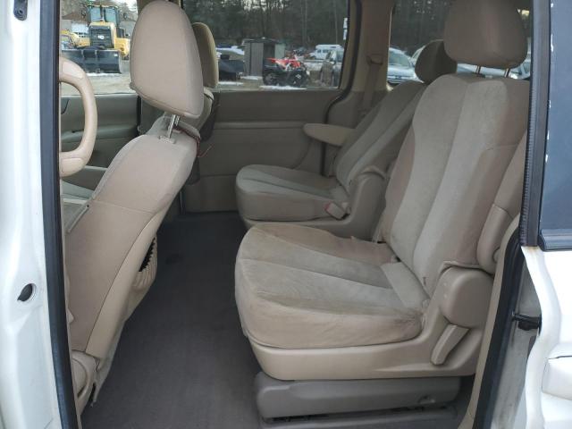 2011 KIA SEDONA LX  