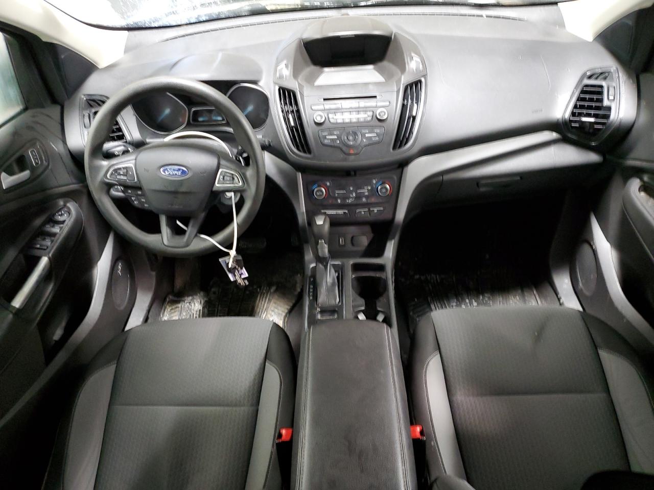 1FMCU0GD3HUD57036 2017 Ford Escape Se