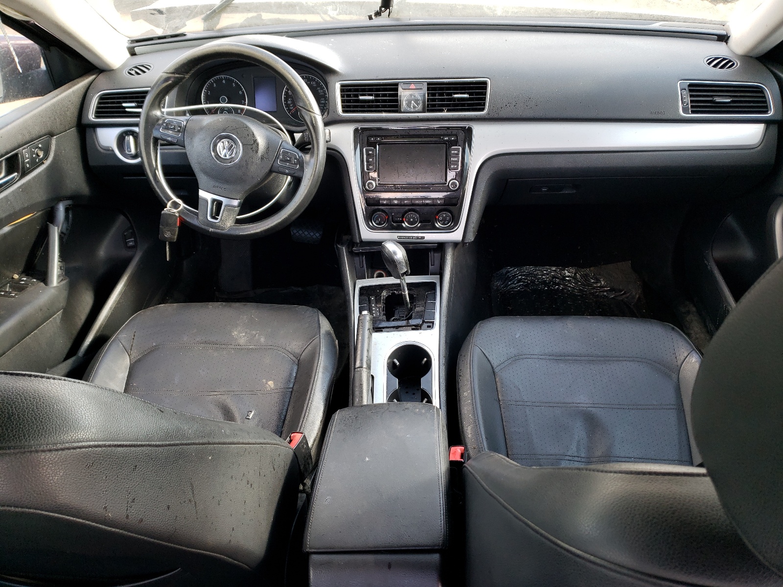 1VWBP7A37DC058372 2013 Volkswagen Passat Se