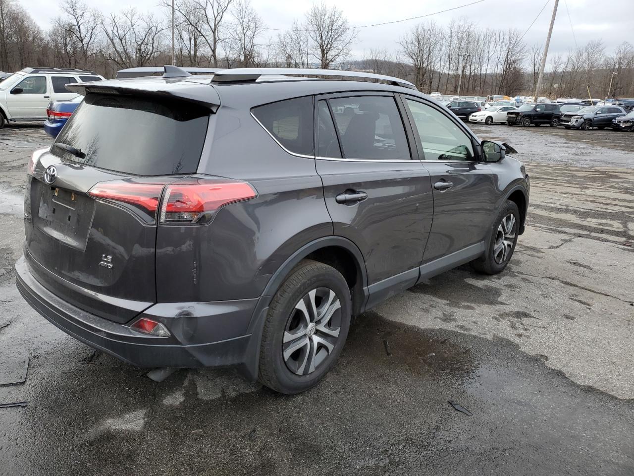 2017 Toyota Rav4 Le VIN: JTMBFREV2HJ710328 Lot: 44403754