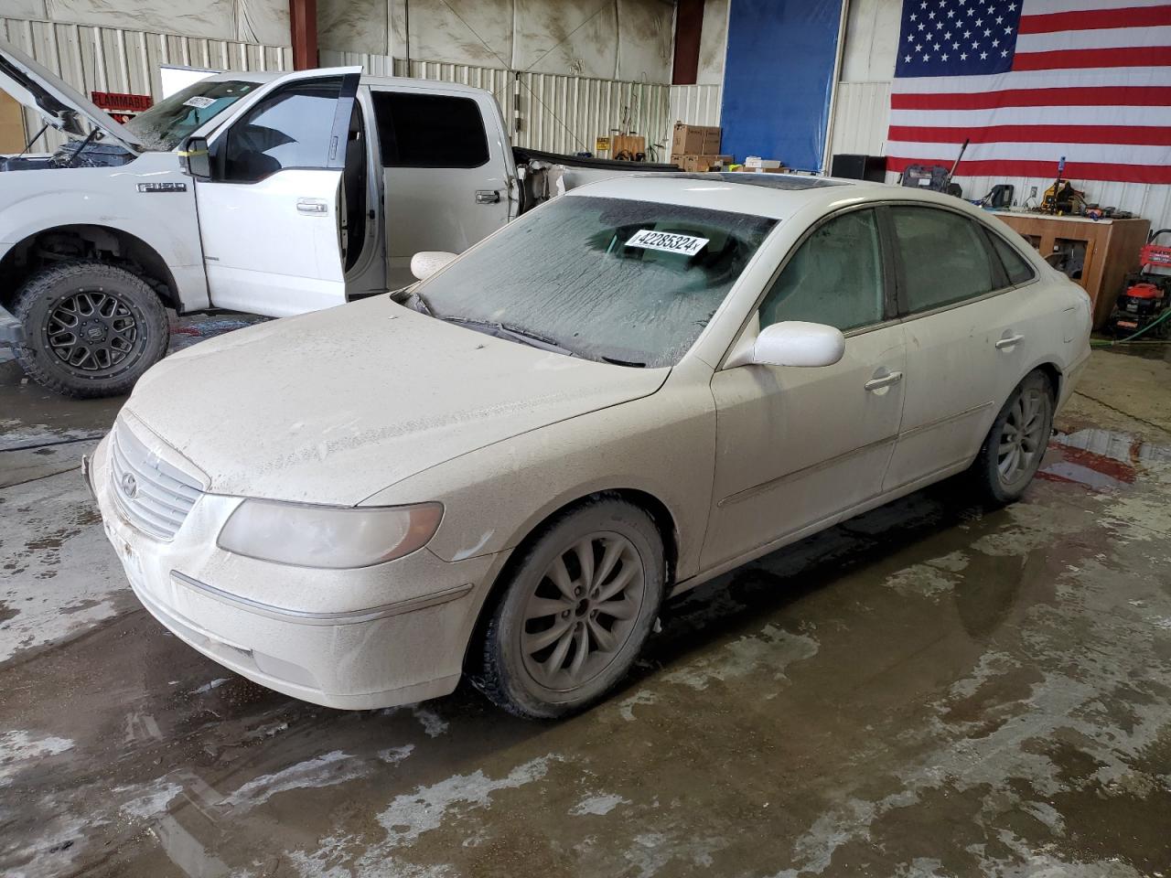 2007 Hyundai Azera Se zu verkaufen in Helena, MT - Front End