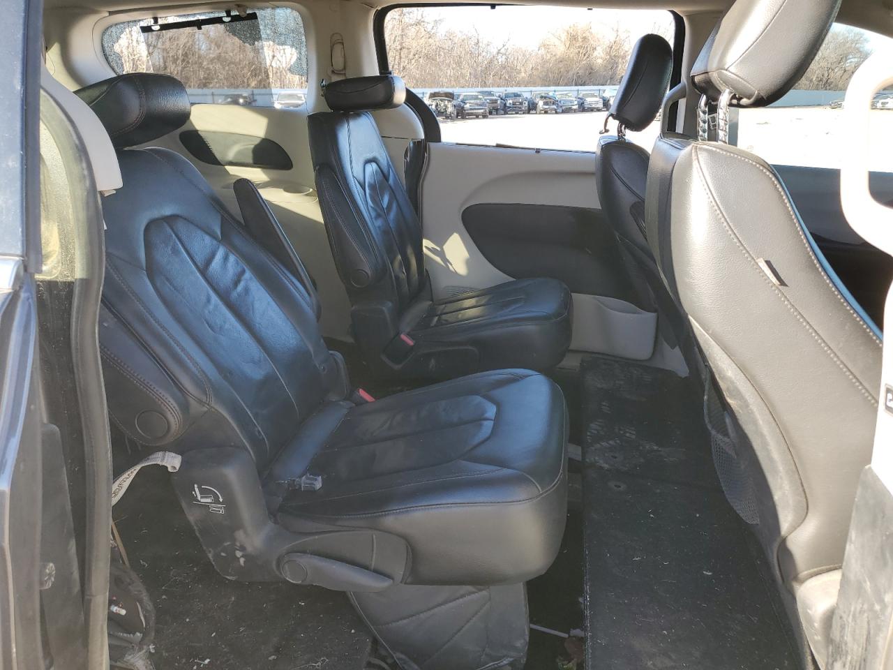 2017 Chrysler Pacifica Touring L VIN: 2C4RC1BG9HR511514 Lot: 42226184