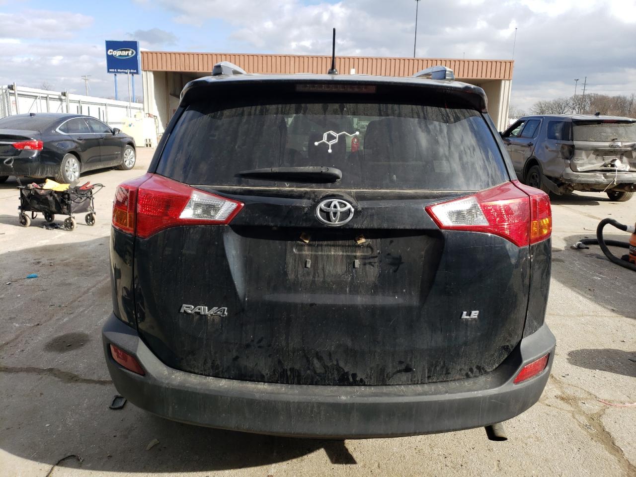 2T3ZFREV9DW024331 2013 Toyota Rav4 Le