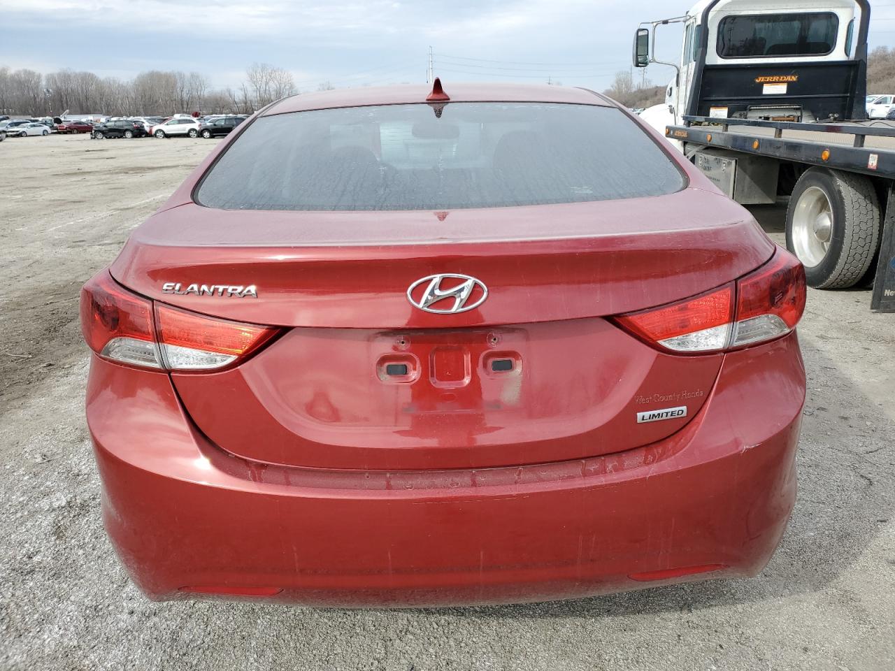 2013 Hyundai Elantra Gls VIN: KMHDH4AE8DU581608 Lot: 41930134