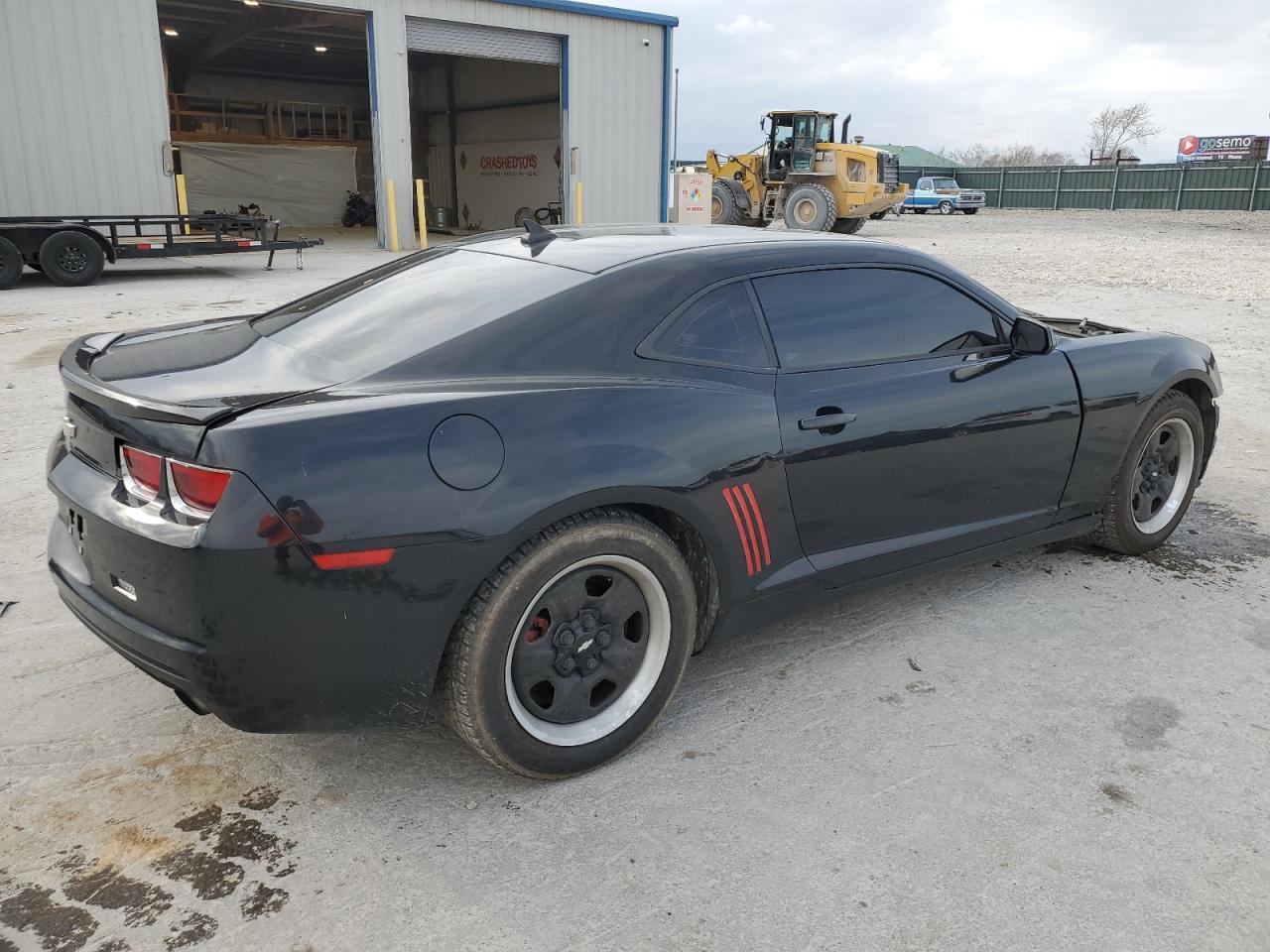 2013 Chevrolet Camaro Ls VIN: 2G1FA1E38D9193972 Lot: 43979644