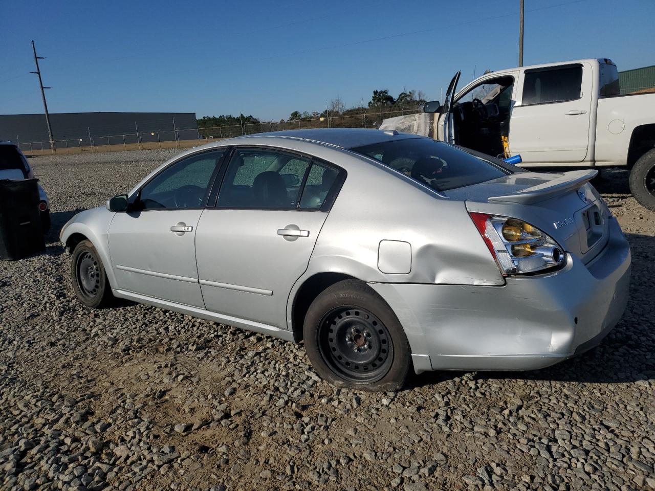 2008 Nissan Maxima - Image 2