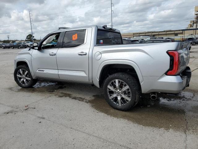  TOYOTA TUNDRA 2023 Srebrny