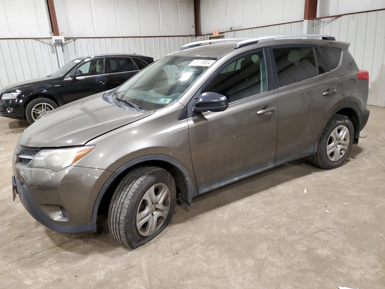 2T3BFREV4FW251317 2015 TOYOTA RAV 4 - Image 1