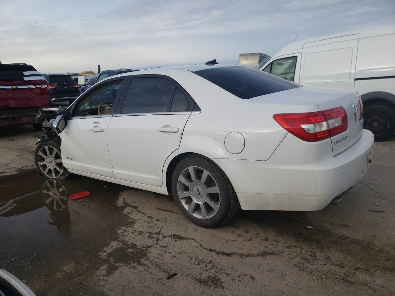2007 Lincoln MKZ - Image 2