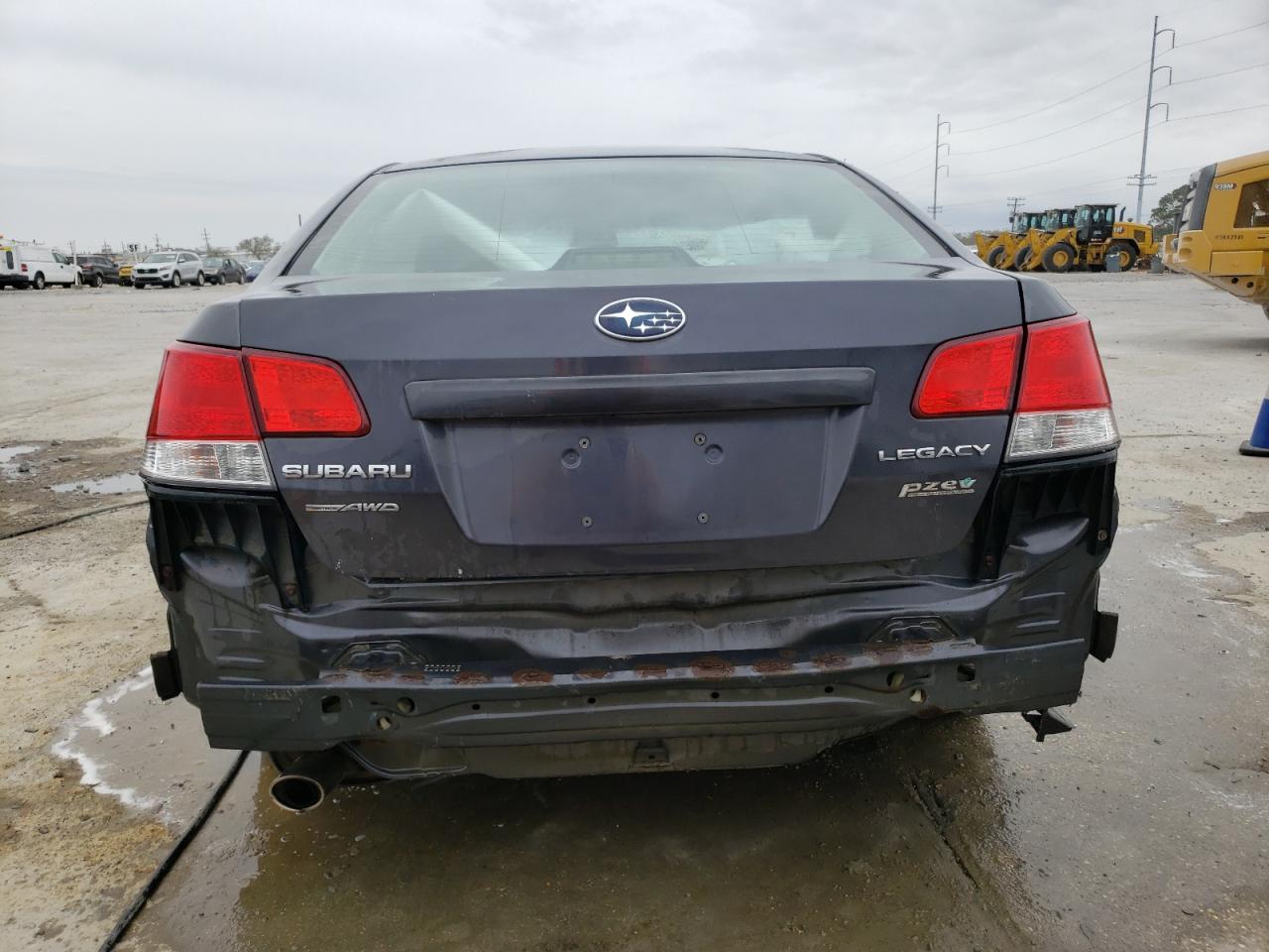 2010 Subaru Legacy 2.5I Premium VIN: 4S3BMBG67A3225969 Lot: 45003174