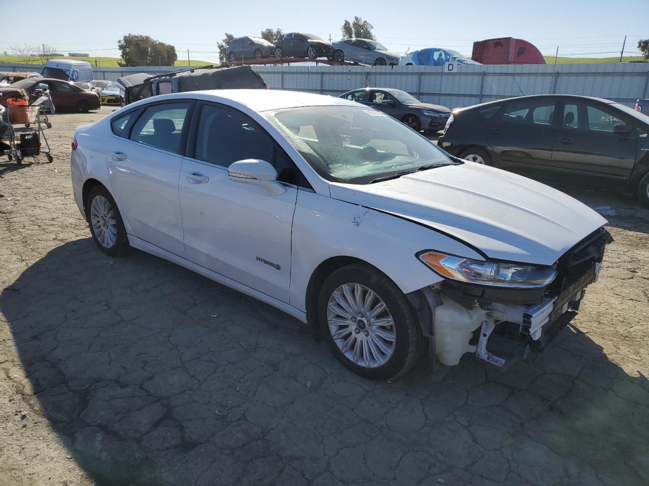 2015 Ford Fusion Se Hybrid VIN: 3FA6P0LU8FR206699 Lot: 44550844