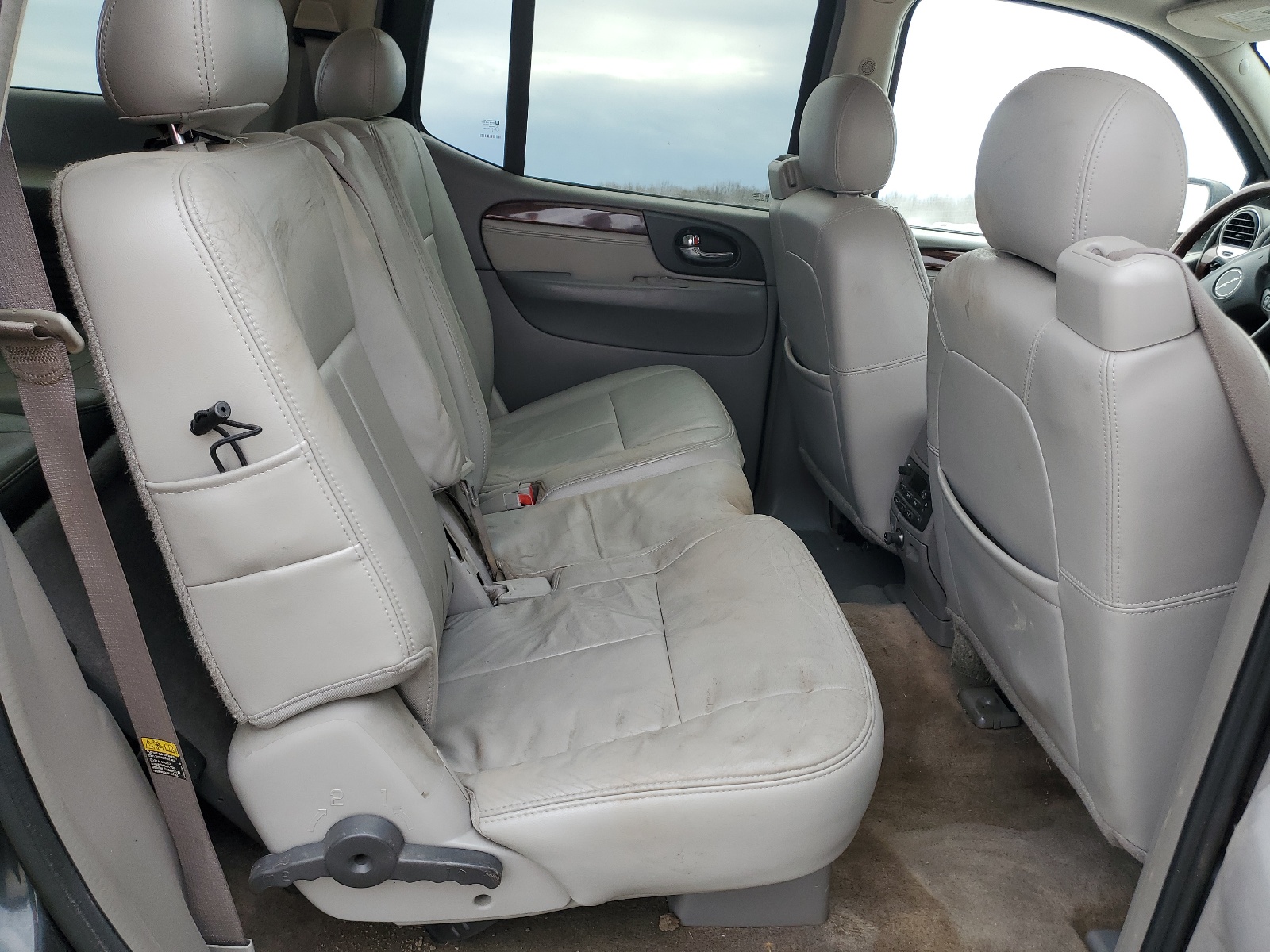 1GKES66MX66161690 2006 GMC Envoy Denali Xl