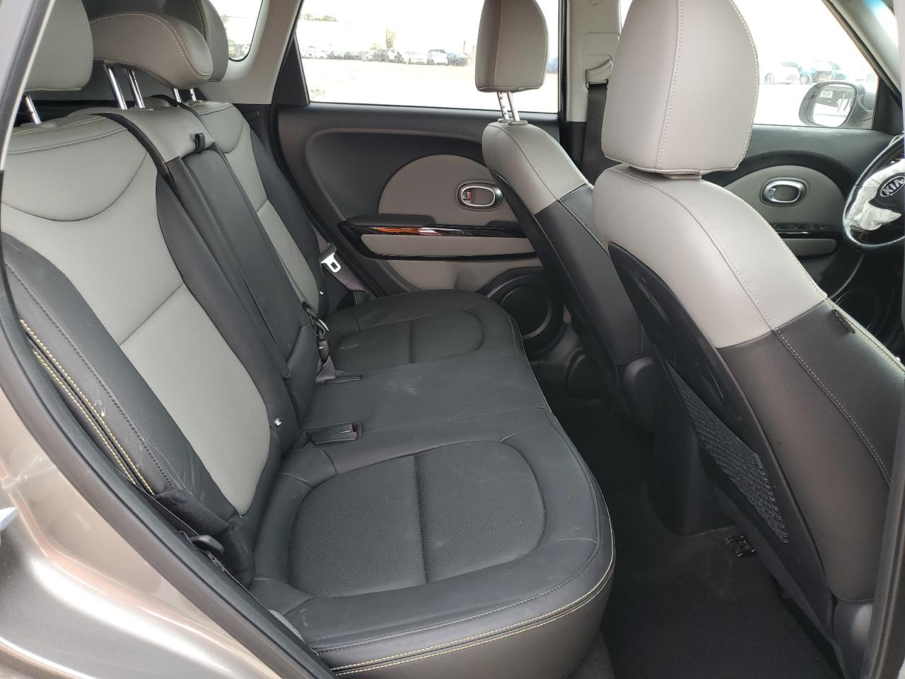 2016 Kia Soul - Image 11