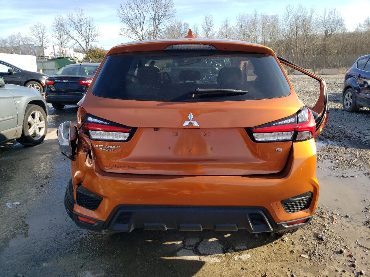 2020 Mitsubishi Outlander - Image 6