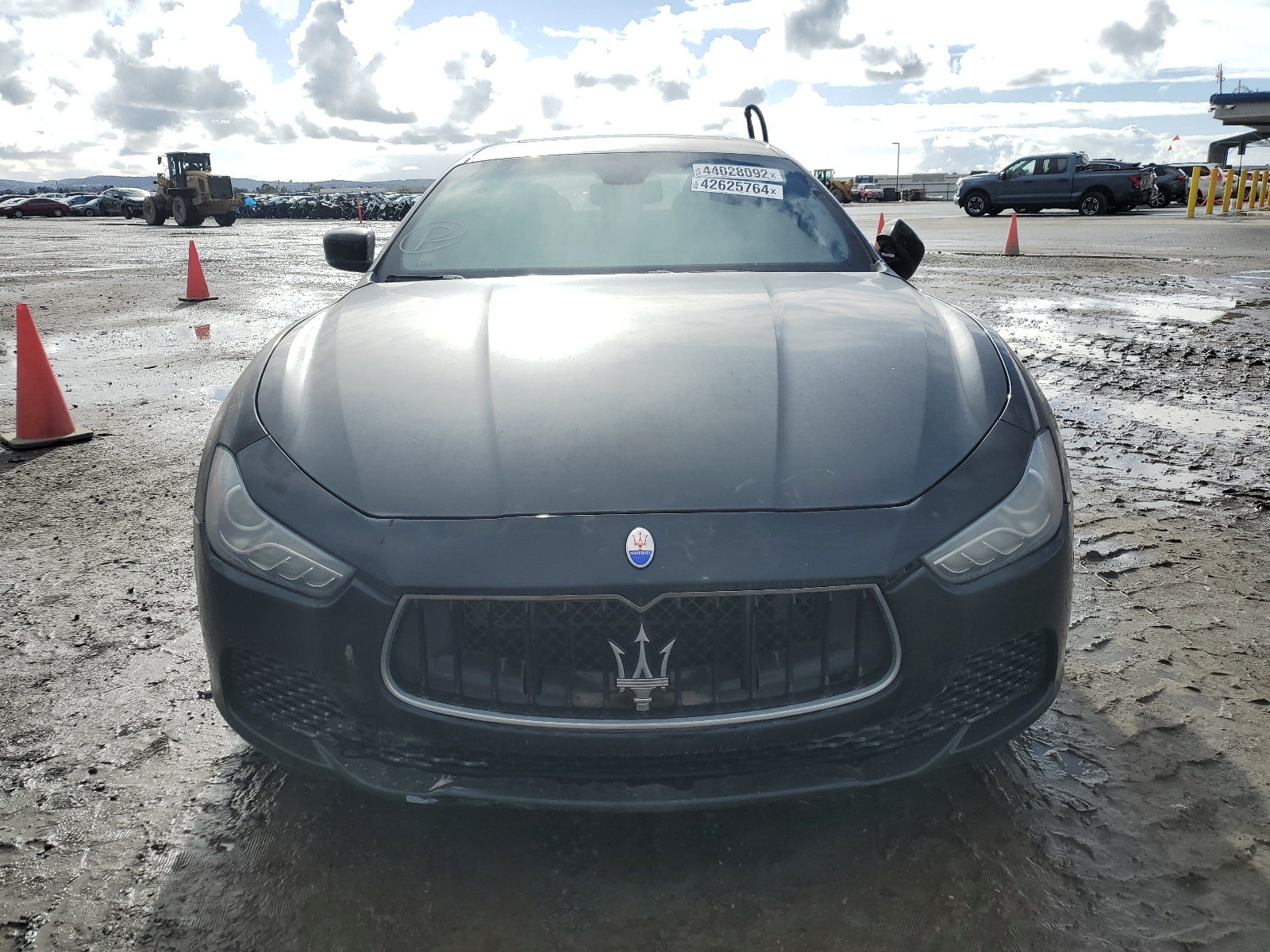 2014 Maserati Ghibli S vin: ZAM57RTA8E1088786