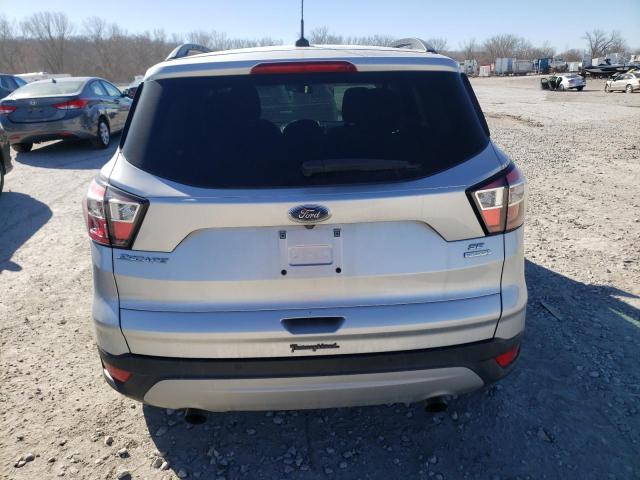  FORD ESCAPE 2018 Серебристый