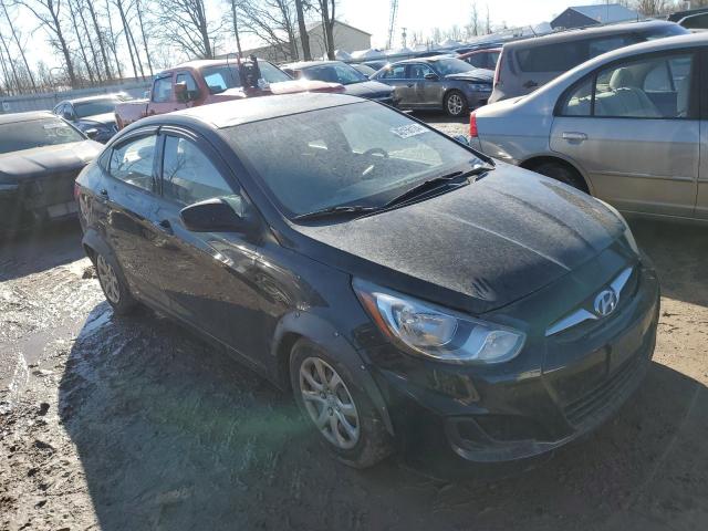 Sedans HYUNDAI ACCENT 2012 Czarny