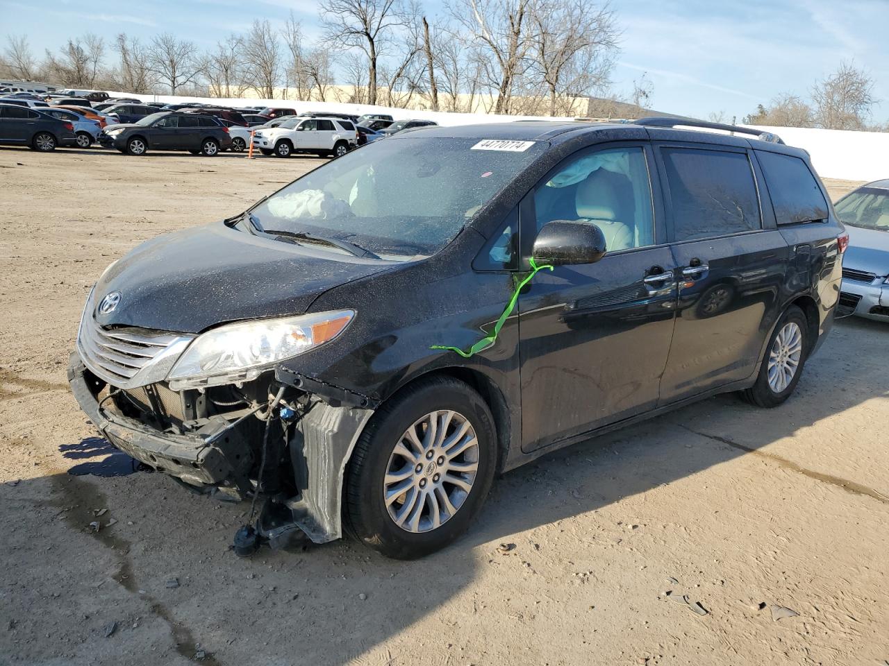 2015 Toyota Sienna Xle VIN: 5TDYK3DC2FS573488 Lot: 44770774