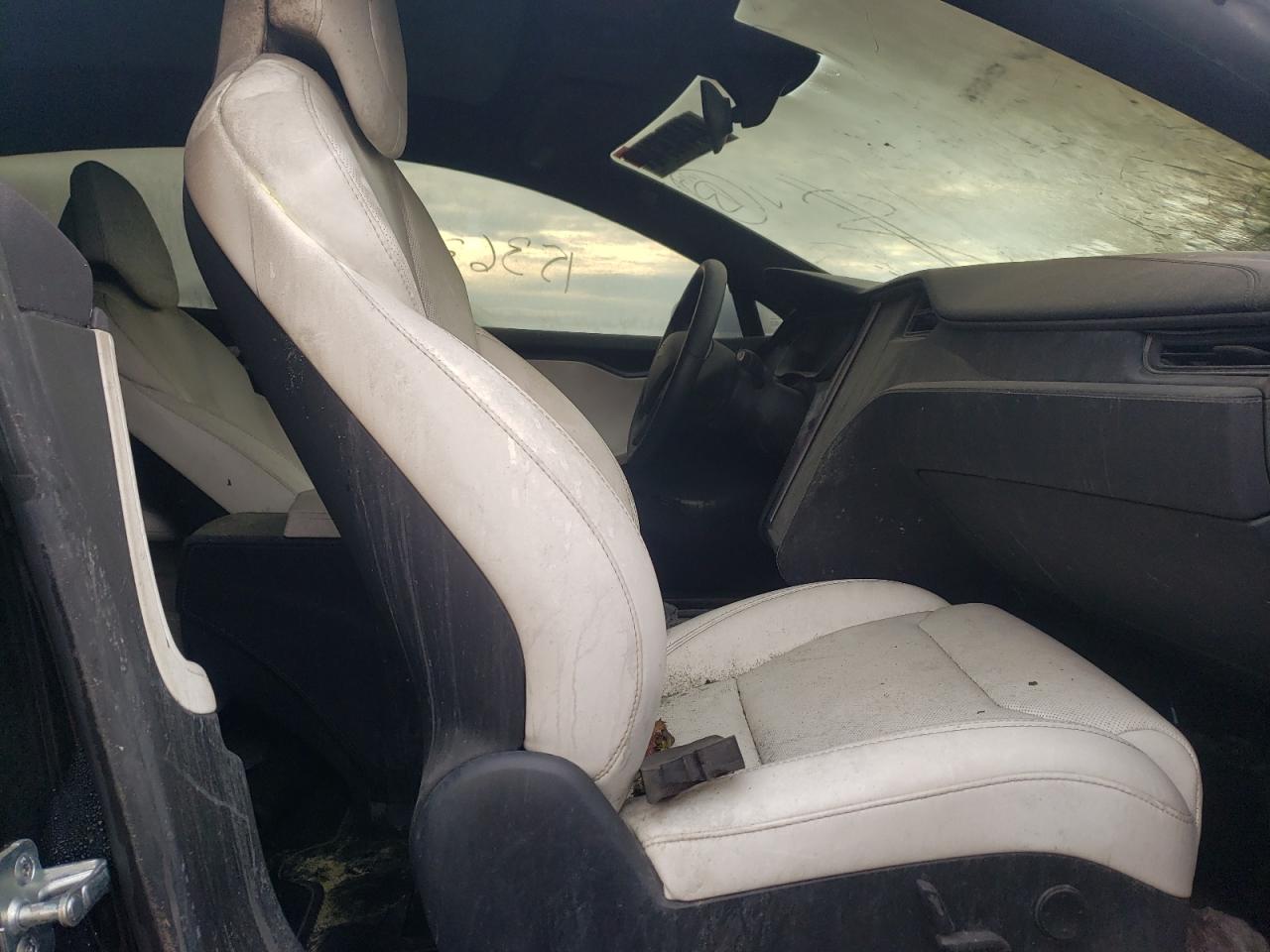 2018 Tesla Model S VIN: 5YJSA1E44JF272979 Lot: 43403914