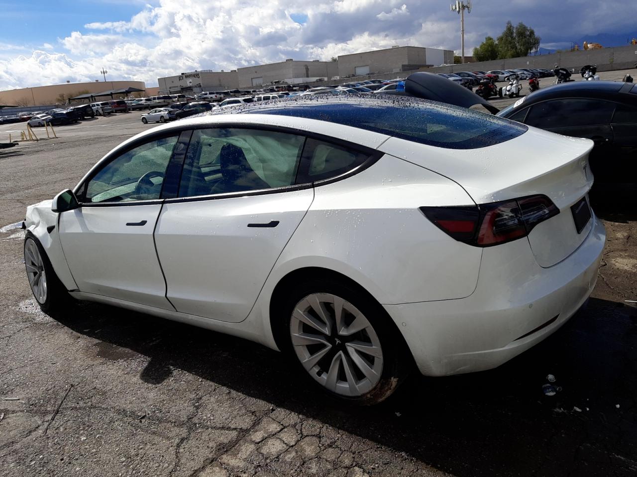 2022 Tesla Model 3 VIN: 5YJ3E1EB6NF143946 Lot: 44027374