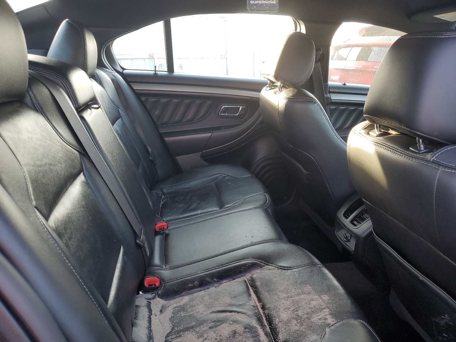 1FAHP2E86FG174850 2015 Ford Taurus Sel