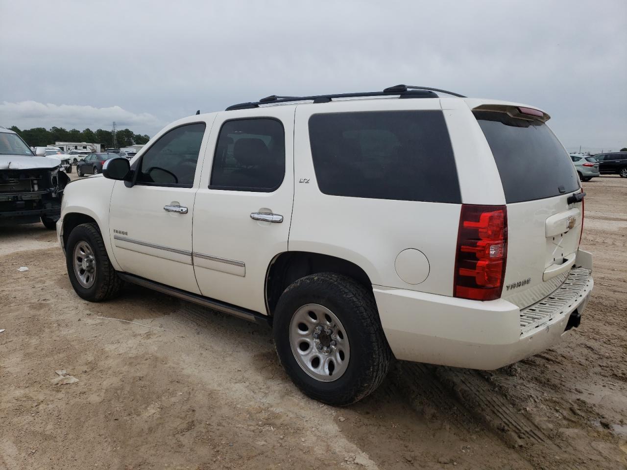 2010 Chevrolet Tahoe K1500 Ltz VIN: 1GNUKCE0XAR227996 Lot: 42631364