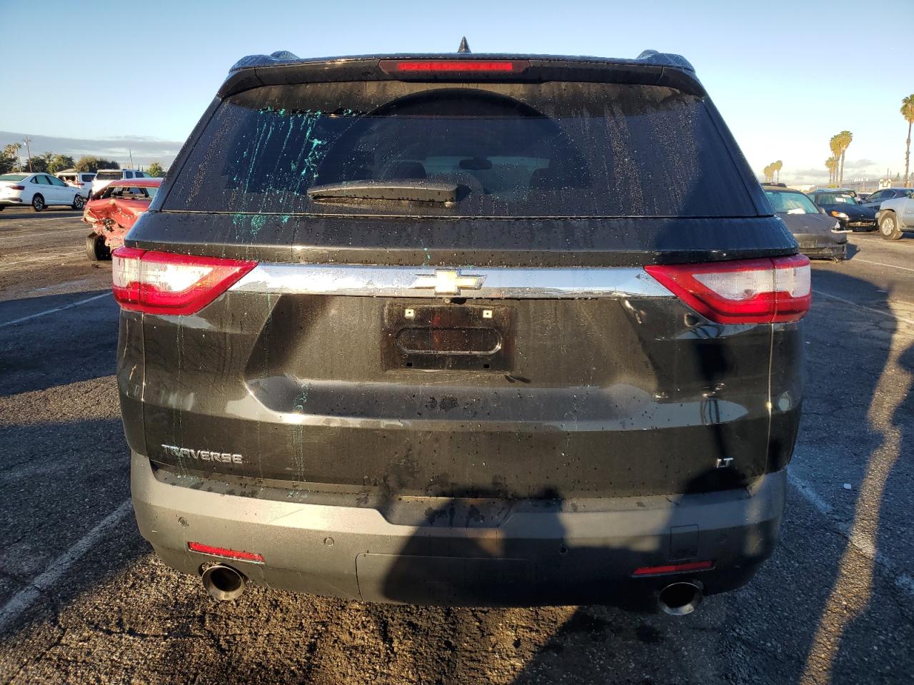 1GNERGKW3KJ245224 2019 Chevrolet Traverse Lt