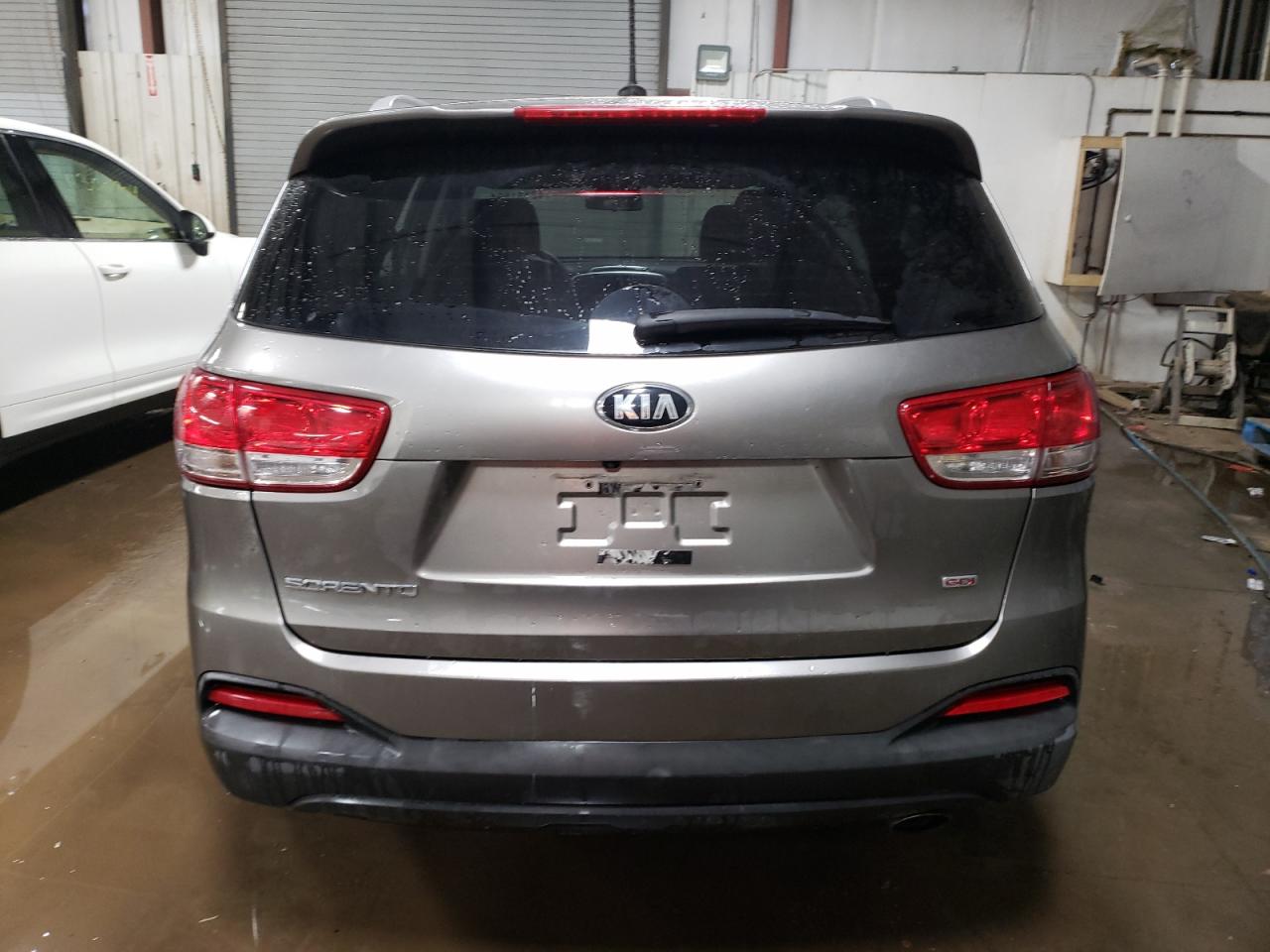 5XYPG4A30HG296962 2017 Kia Sorento Lx