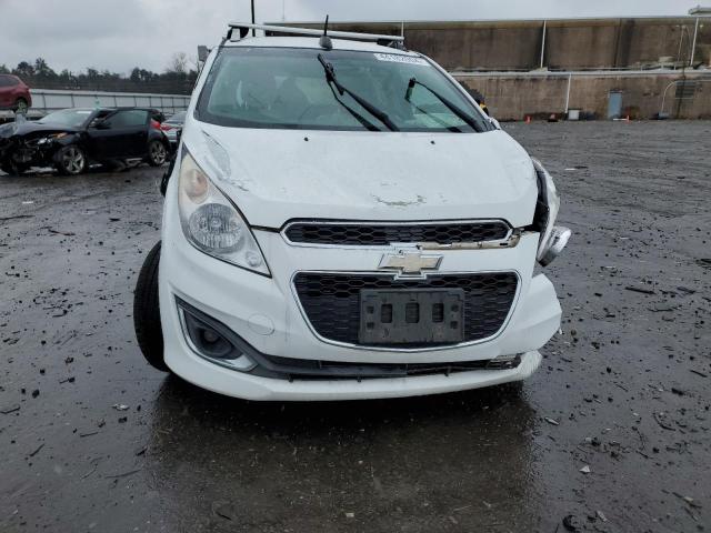  CHEVROLET SPARK 2015 Белый