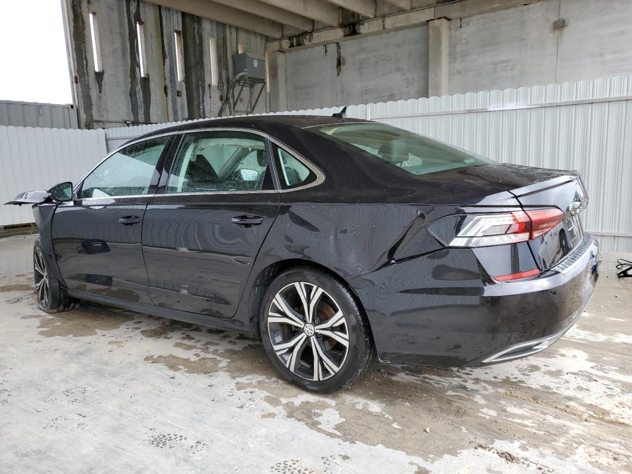 2021 Volkswagen Passat Se vin: 1VWSA7A34MC004786