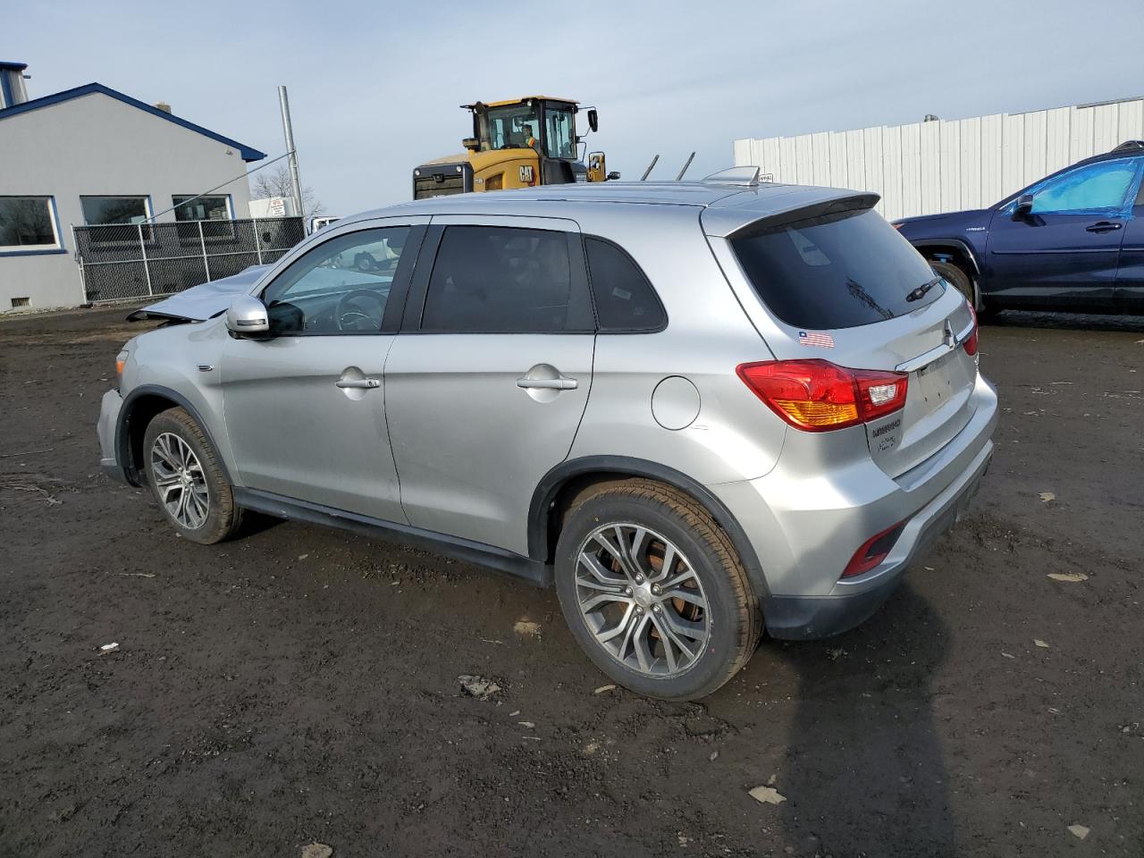 JA4AR3AU9KU011257 2019 MITSUBISHI OUTLANDER - Image 2