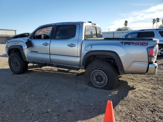  TOYOTA TACOMA 2022 Srebrny