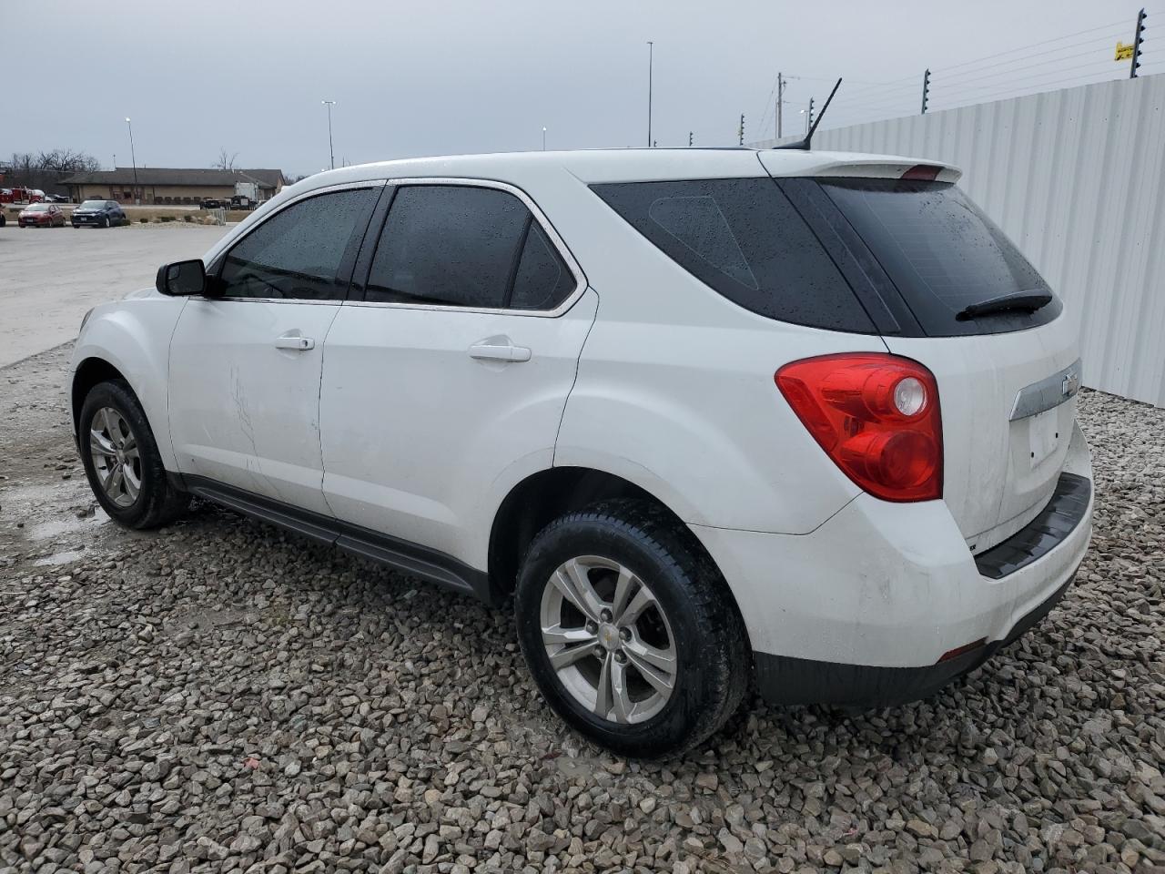 2014 Chevrolet Equinox - Image 2
