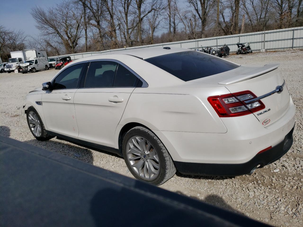 2016 Ford Taurus Limited VIN: 1FAHP2F8XGG100377 Lot: 43941334