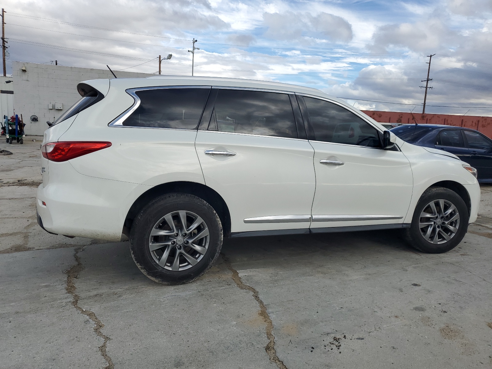 2013 Infiniti Jx35 vin: 5N1AL0MN1DC330988