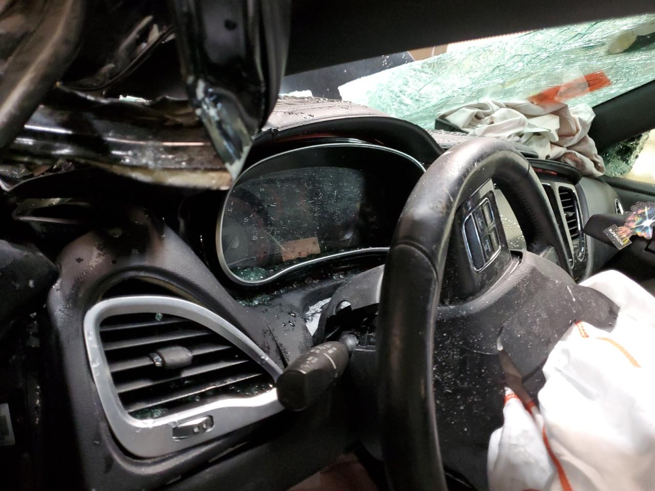 2015 Dodge Dart Sxt VIN: 1C3CDFBB3FD434969 Lot: 42270554